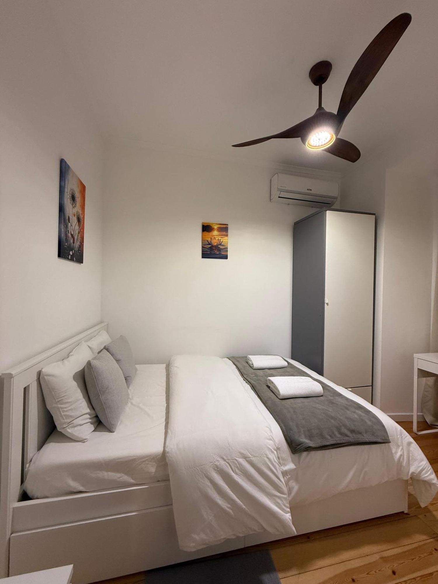 Sebastian Two Apartment Lisbon